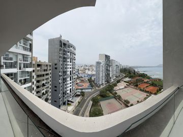 se vende departamento 236m2 malecón Cisneros