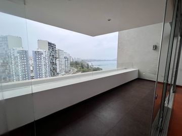 se vende departamento 236m2 malecón Cisneros