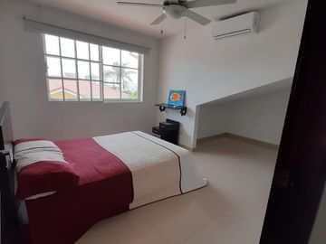 ARRIENDO O VENDO HERMOSA CASA  CONJUNTO. BARRIO LA CASTELLANA