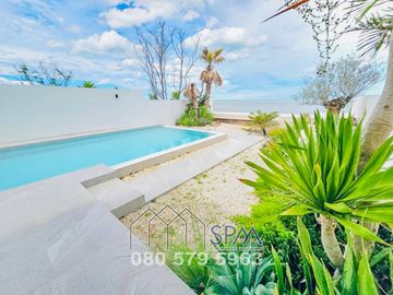 Luxury Beach front Pool Villa at Kehaad Fah Cha Am for sale, price 35 Million Baht