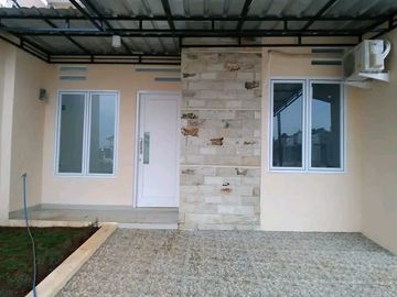 Dikontrakkan Rumah dlm cluster row jalan luas murah disawangan,depok