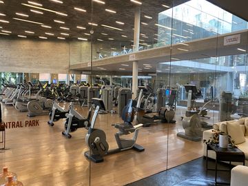HERMOSO DEPARTAMENTO EN VENTA EN CENTRAL PARK