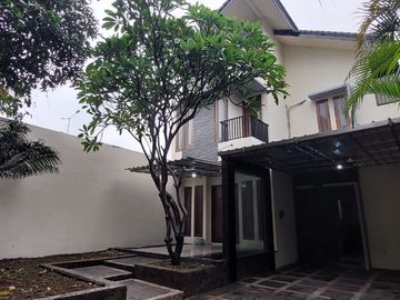 DIJUAL RUMAH DALAM CLUSTER JL. H NAIM CIPETE UTARA  KEBAYORAN BARU JAKARTA SELATAN