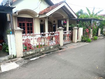 Rumah & Kontrakan 2 Pintu Murah Dekat Pasar Rau