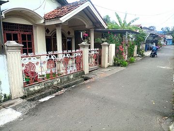 Rumah & Kontrakan 2 Pintu Murah Dekat Pasar Rau