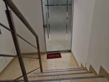 HERMOSO DEPARTAMENTO BIEN UBICADO EN LA MOLINA