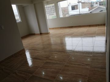 HERMOSO DEPARTAMENTO BIEN UBICADO EN LA MOLINA