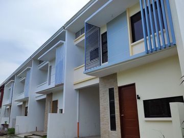For Sale Ready for Occupancy 2 Storey 2 Bedroom Townhouses in Minglanilla, Cebu