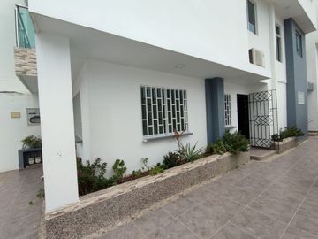 SE VENDE CASA EN SAN FRANCISCO