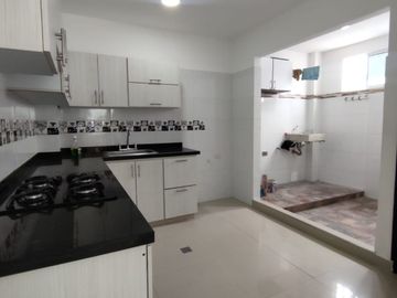 SE VENDE CASA EN SAN FRANCISCO