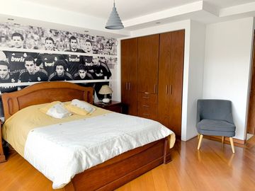 Casa moderna de venta en Cumbaya - sector  Yanazarapata - Ruta Viva