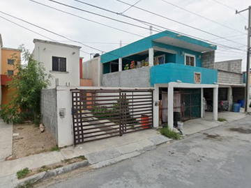 Casa En Tulipanes, Villa Florida Sec B, Reynosa, Tamaulipas.. ¡casa En Remate!