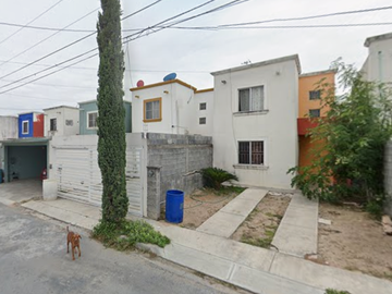 Casa En Tulipanes, Villa Florida Sec B, Reynosa, Tamaulipas.. ¡casa En Remate!