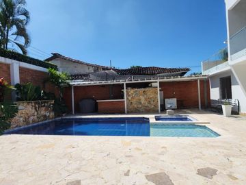 SE VENDE CASA CAMPESTRE EN RANCHO CHICO, ANDALUCÍA (VALLE).