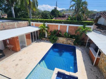 SE VENDE CASA CAMPESTRE EN RANCHO CHICO, ANDALUCÍA (VALLE).
