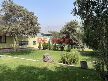 Chaclacayo - Venta De Terreno En Av. Nicolas Ayllón Frente A Banco De La Nación