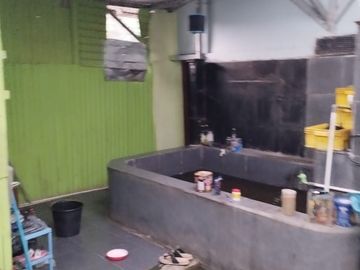 Rumah Plus Kontrakan Area Beji Depok Dekat Politektik Negri Jakarta