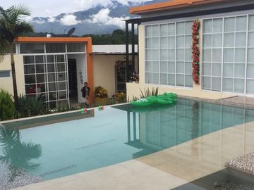 IBAGUE CASA CAMPESTRE CON PISCINA 400 METROS