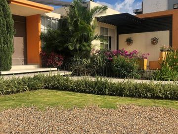 IBAGUE CASA CAMPESTRE CON PISCINA 400 METROS