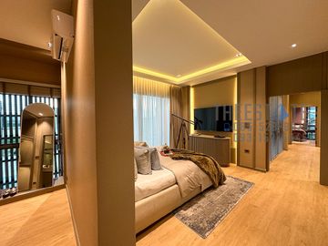 Luxury Modern 4 Bedroom Pool Villa Fully Furnished in Doi Saket for Sale