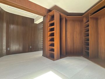 Casa de Lujo en Venta en Lomas del Valle, Zapopan, Jalisco