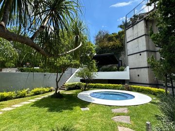 Casa de Lujo en Venta en Lomas del Valle, Zapopan, Jalisco