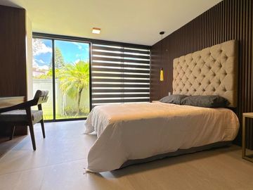 Casa de Lujo en Venta en Lomas del Valle, Zapopan, Jalisco