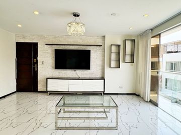 VENDO DEPARTAMENTO EN SANTIAGO DE SURCO