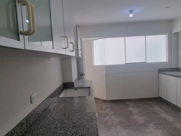 VENTA DE DEPARTAMENTO DE 140M2 EN CHACARILLA , SURCO
