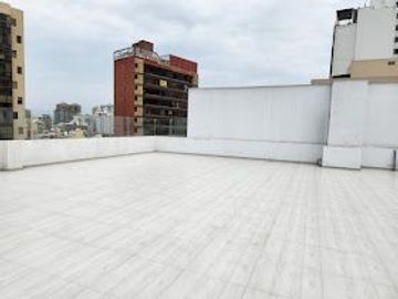 VENTA DE ESPECTACULAR DEPARTAMENTO EN MALECON 28 DE JULIO MIRAFLORES
