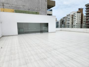 VENTA DE ESPECTACULAR DEPARTAMENTO EN MALECON 28 DE JULIO MIRAFLORES