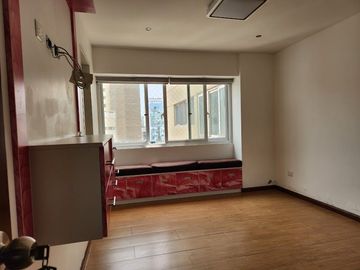 VENTA DE ESPECTACULAR DEPARTAMENTO EN MALECON 28 DE JULIO MIRAFLORES
