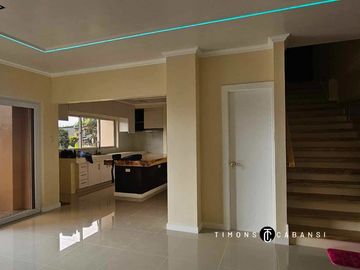 Your Options Await: Stunning House for Sale in Baguio City!