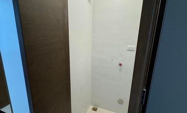 Brand New Corner Studio Unit for Sale in Citadines Benavidez, Makati City