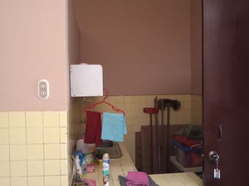 OCASION ,DEPARTAMENTO EN ZONA COMERCIAL CERCA  AL DAMERO DE GAMARRA