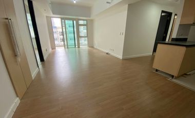 3 Bedroom South Veranda Arca For Sale With Parking RFO Move-in Below Market Value