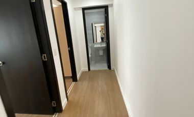 3 Bedroom South Veranda Arca For Sale With Parking RFO Move-in Below Market Value