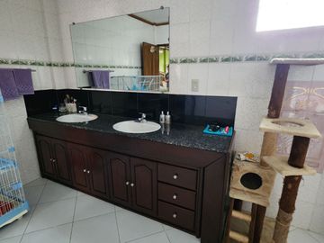 504 sqm House and Lot near SM Telabastagan for Sale!
