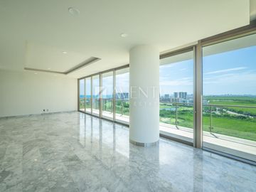 Departamento en Venta en Be Towers Condos en Puerto Cancún, Quintana Roo.