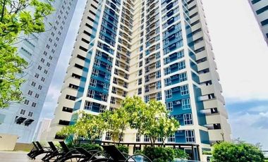 2BEDROOM AT AXIS RESIDENCES WITH RENT TO OWN IN 10YEARS PROMO NO DOWNPAYMENT NO INTEREST BESIDES ROBINSONS PIONEER MANDALUYONG