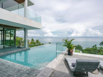 Luxurious contemporary six-bedroom pool villa