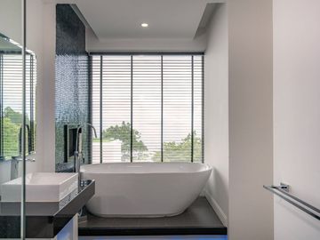 Luxurious contemporary six-bedroom pool villa