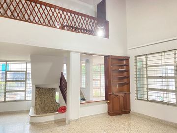 SE VENDE CASA, BARRIO LA PALMA, SINCELEJO.