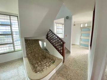 SE VENDE CASA, BARRIO LA PALMA, SINCELEJO.