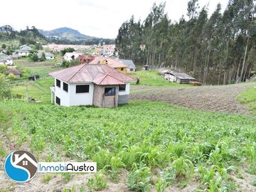 El Valle, Venta de Casa con Amplio Terreno de 1918m2
