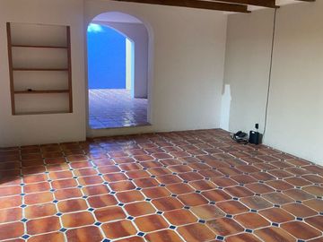 EXCELENTE CASA EN VENTA, DEL CARMEN, COYOACAN