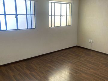 EXCELENTE CASA EN VENTA, DEL CARMEN, COYOACAN