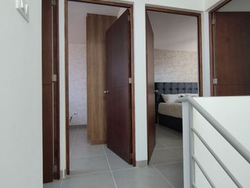 Casa en Venta en SLP, En privada, POZOS