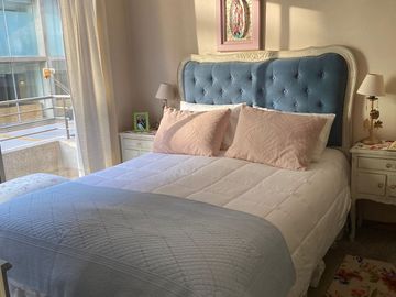 Se Vende hermoso y amplio dep Recoleta c/estac y bod