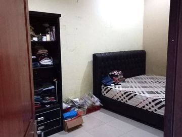JUAL CEPAT!! Rumah Minimalis Tinggi dari Jalan di Sunter Hijau, Bisa Nego